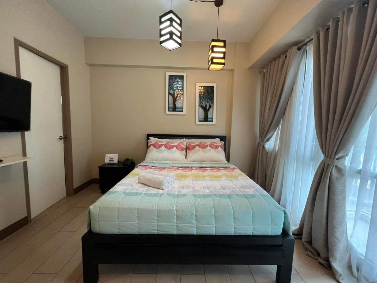 Palm Tree Two Villas Pasay Kültér fotó